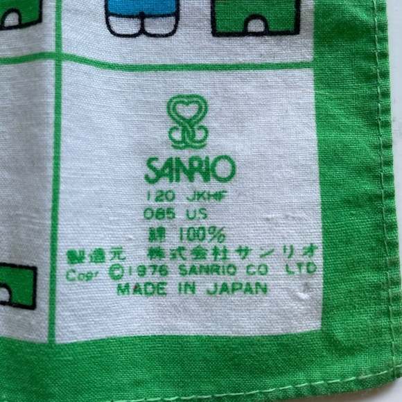 Vintage Sanrio Japan Hello Kitty Handkerchief 1976 - Picture 4 of 6